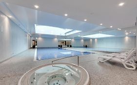 Waterlane Riverside Spa, Pool & Gym By Downtown Apartments